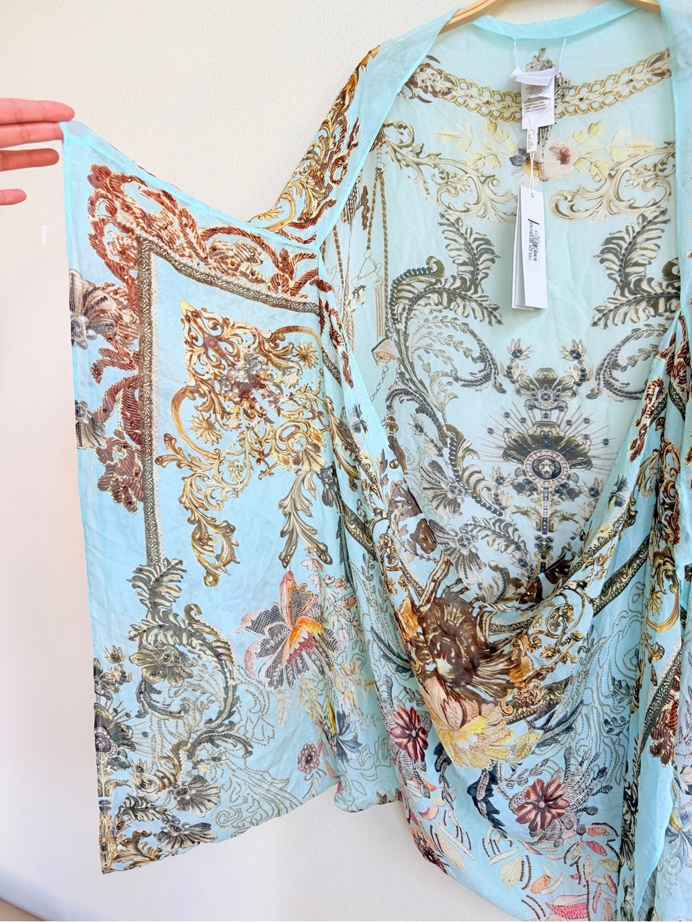 NWT Camilla Silk Shrug Adieu Yesterday Blue Floral Baroque O/S - Picture 5 of 12